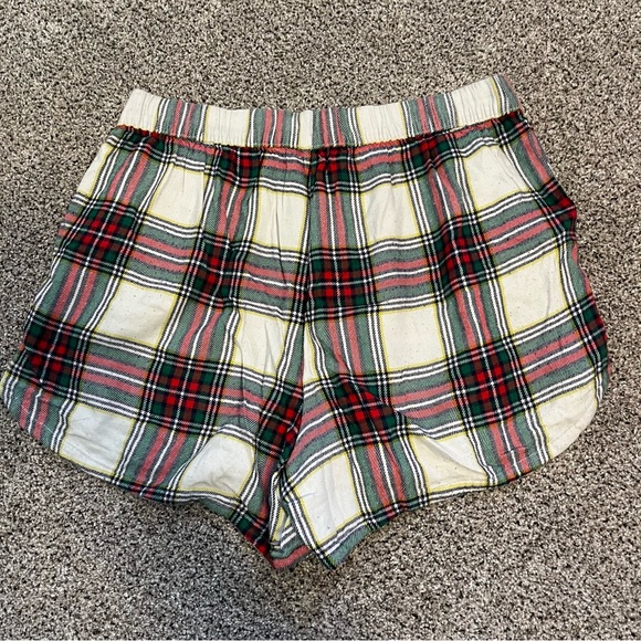 Aerie Pajama Shorts with pockets - Picture 2 of 4